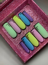 Load image into Gallery viewer, Comic rainbow